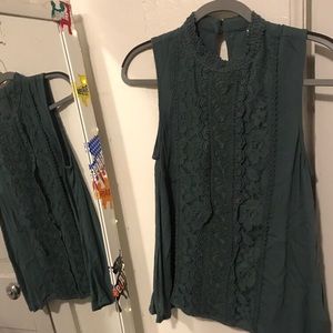 Sleeveless Blouse